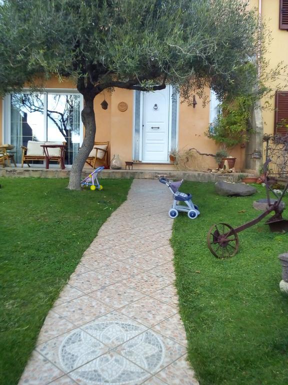 Bed and Breakfast Il Tarlo Seneghe Экстерьер фото